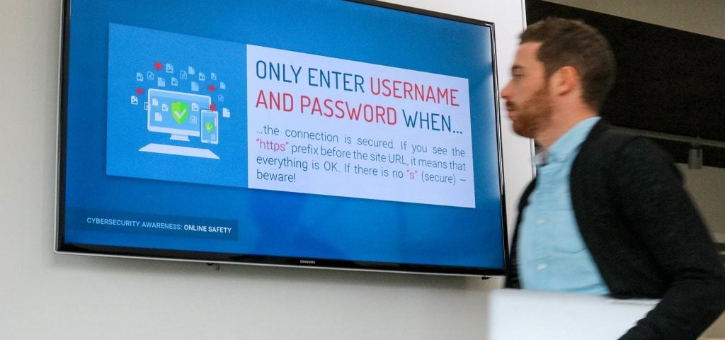 cybersecurity-only-enter-username-when-1