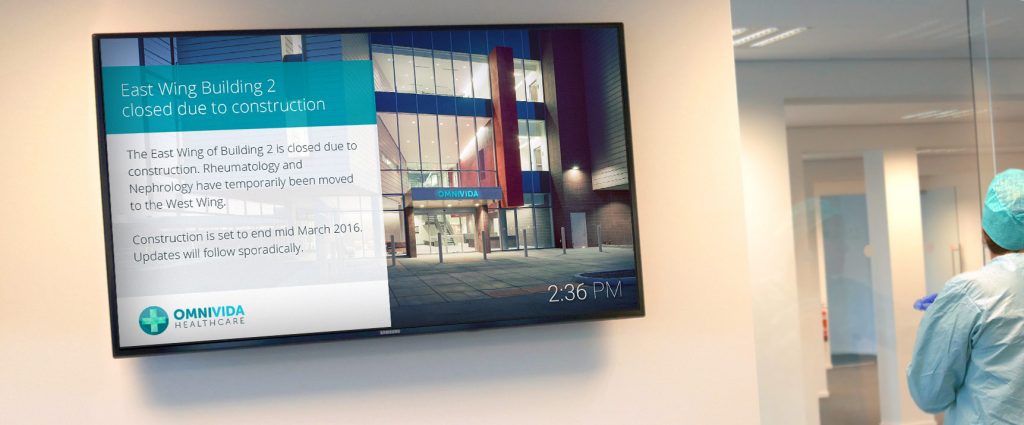 digital_signage_hospital_construction_mockup(2)