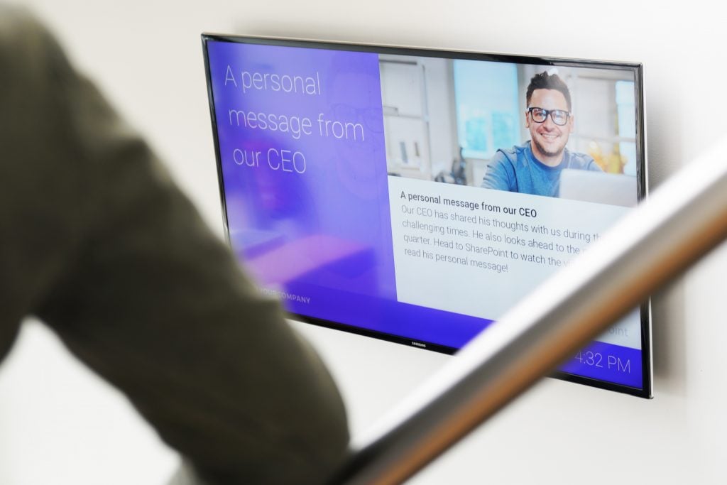 digital signage personal message ceo person