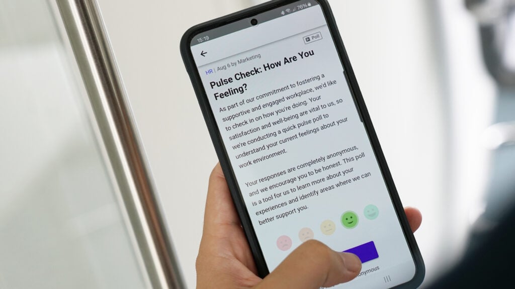 Employee app - pulse poll - Netpresenter